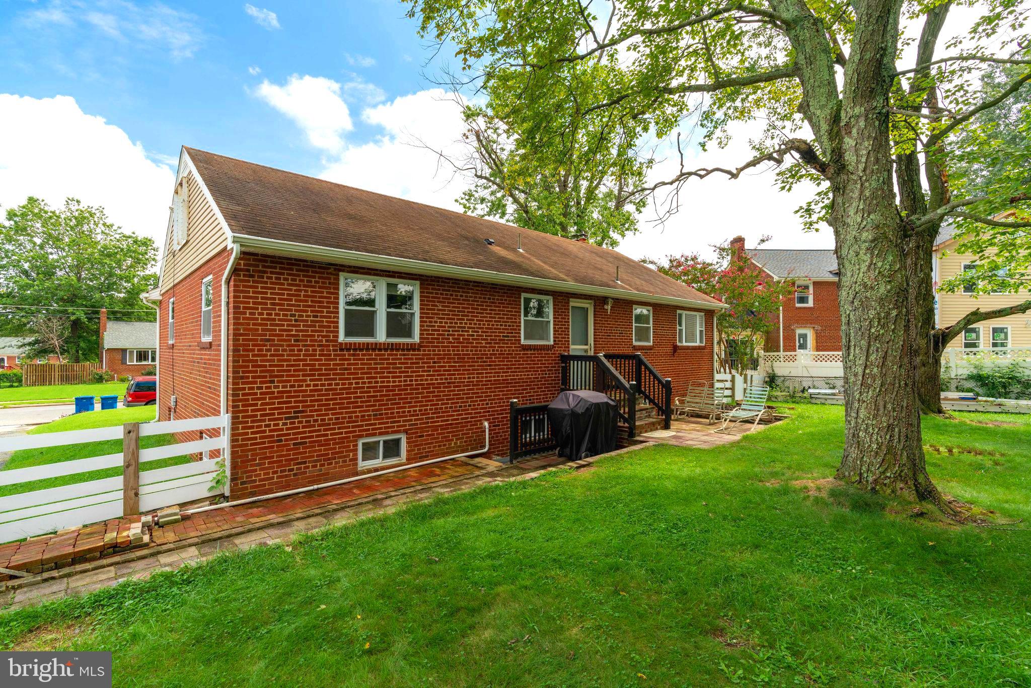 6018 Grayson Street Springfield, VA 22150 - Photo 39 of 43 Gallery Image 39