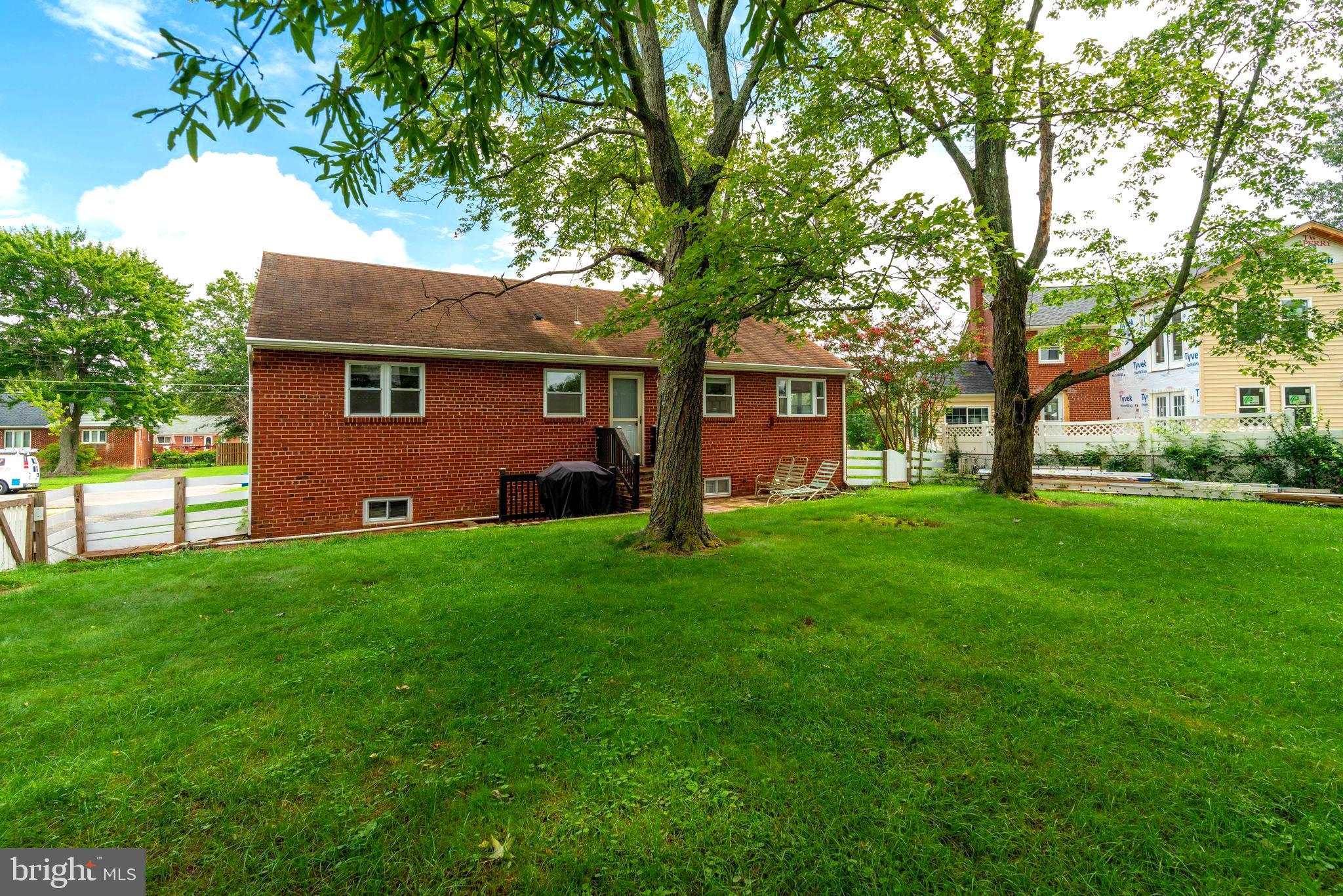 6018 Grayson Street Springfield, VA 22150 - Photo 40 of 43 Gallery Image 40