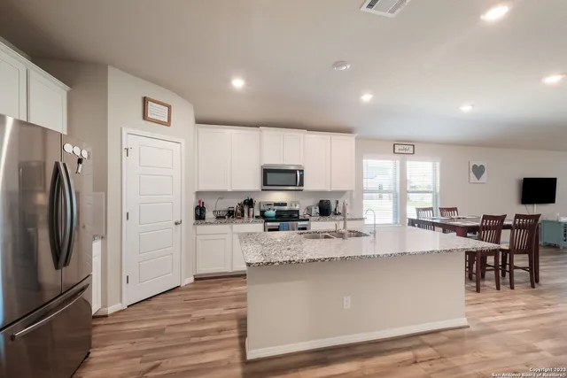 $2,150 | 3000 Hess Boulevard, Schertz, TX 78154