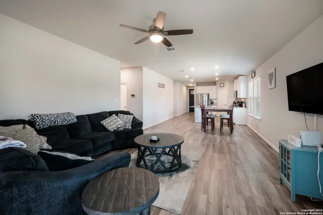 $2,150 | 3000 Hess Boulevard, Schertz, TX 78154