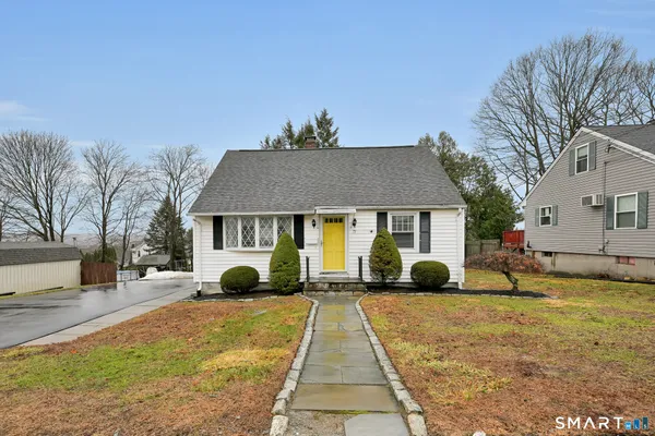 $325,000 | 71 Camp Street, Watertown, CT 06779