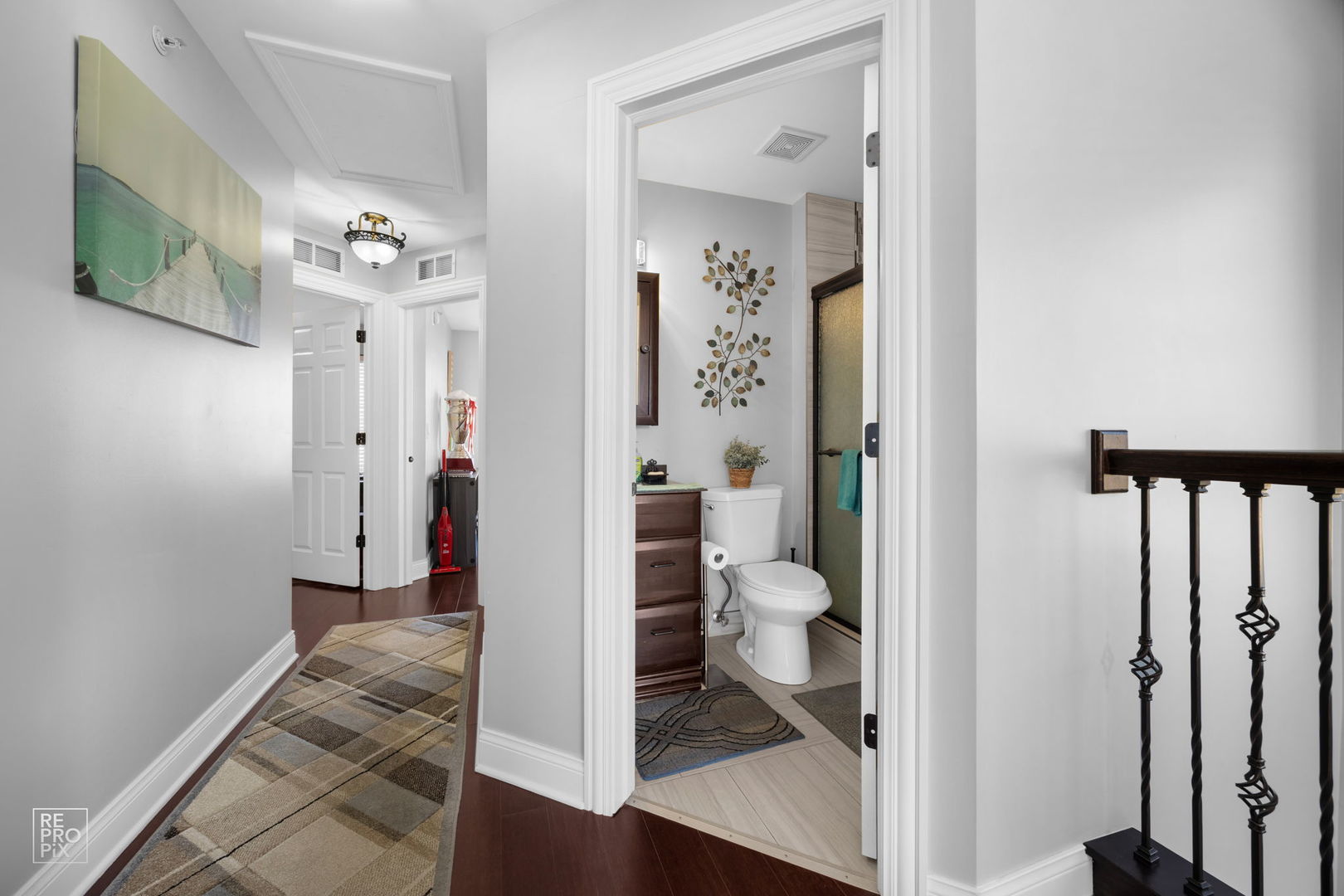 7504 Claridge Drive, Unit E Bridgeview, IL 60455 - Photo 19 of 25 a bathroom with a granite countertop shower
