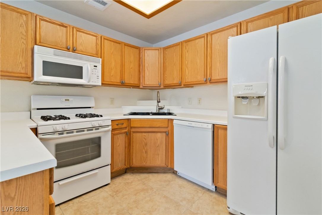 9580 West Reno Avenue, Unit 119 Las Vegas, NV 89148 - Photo 14 of 45