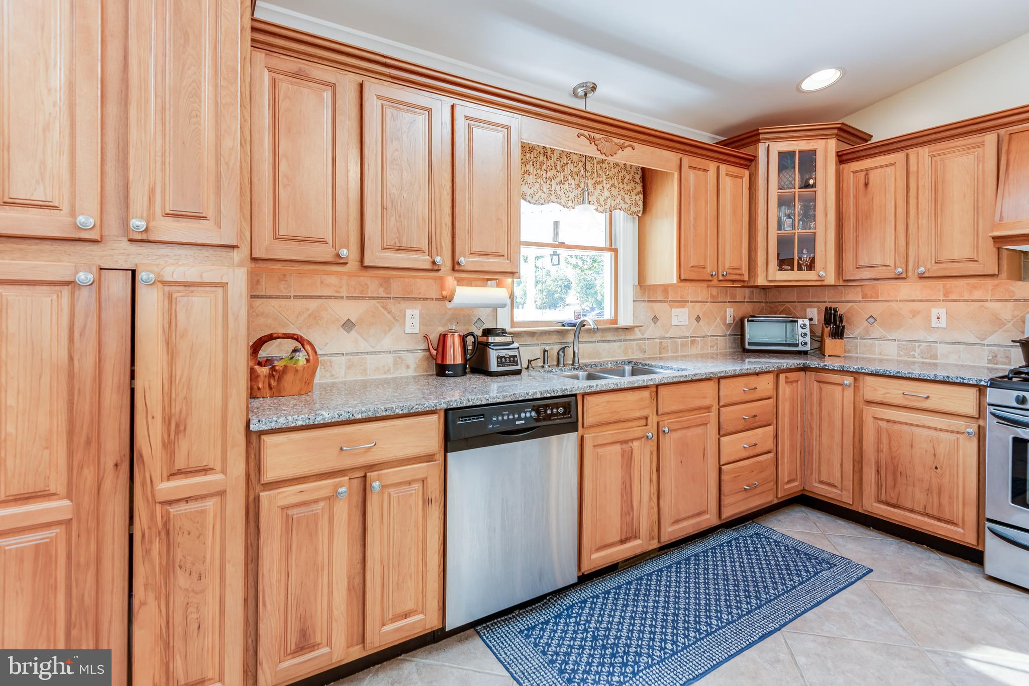 844 Bridgeboro Street Riverside, NJ 08075 - Photo 32 of 49