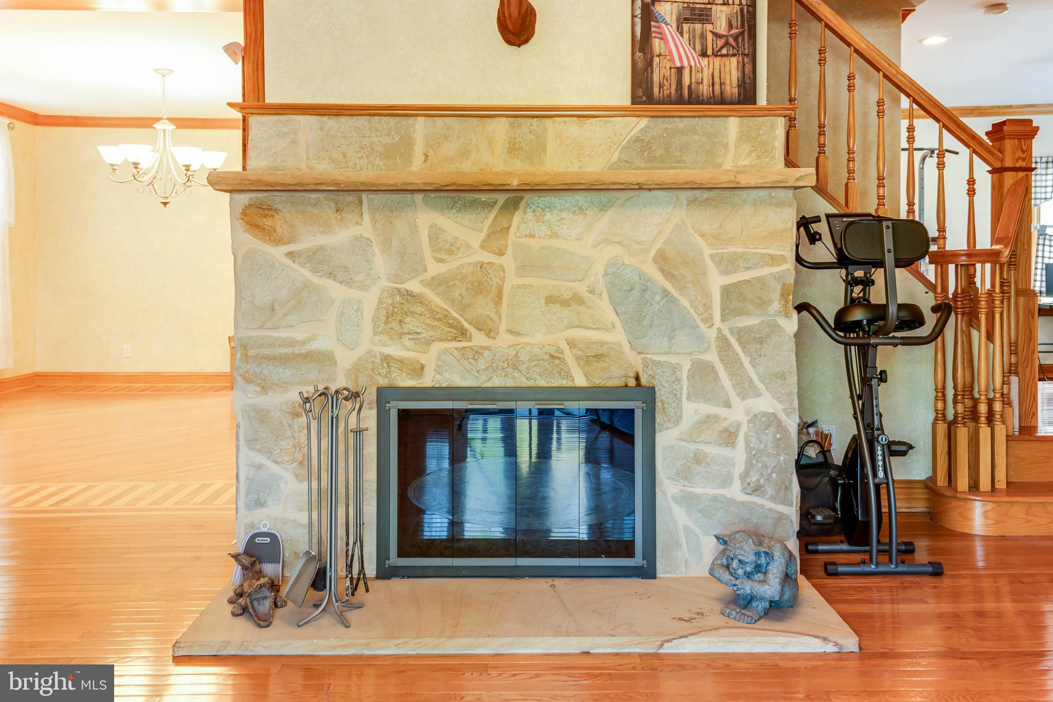 844 Bridgeboro Street Riverside, NJ 08075 - Photo 9 of 49