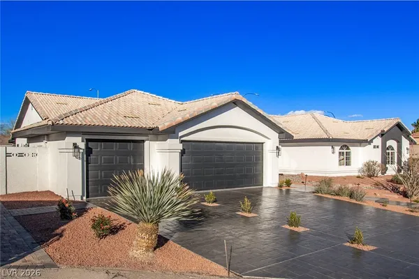 $4,695 | 4785 North Grand Canyon Drive, Las Vegas, NV 89129