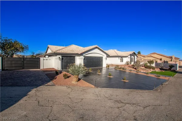 $4,695 | 4785 North Grand Canyon Drive, Las Vegas, NV 89129