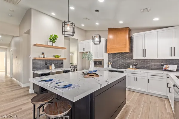 $4,695 | 4785 North Grand Canyon Drive, Las Vegas, NV 89129