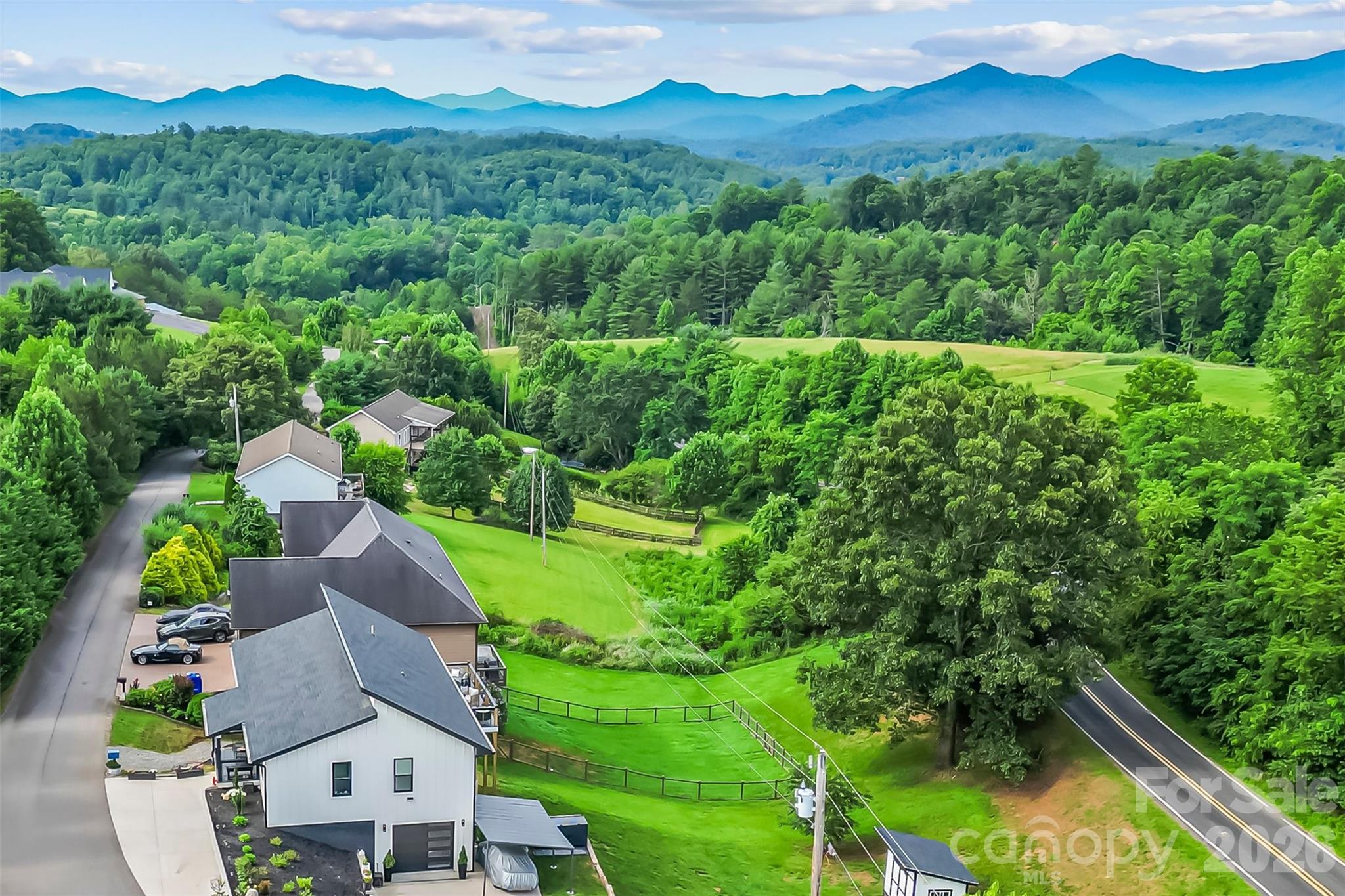 1 Little Oak Road Leicester, NC 28748 - Photo 6 of 34