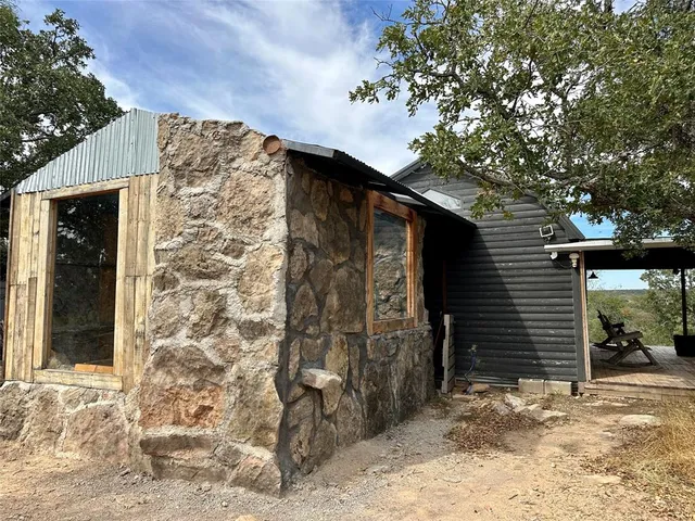 a kid room with yard