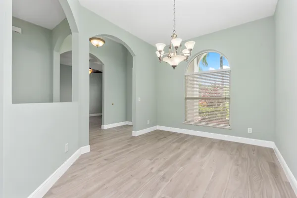 $3,900 | 501 Northwest Pine Sap Place, Jensen Beach, FL 34957