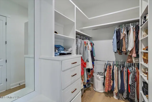 $650,000 | 272 Disciple Drive, Brandon, MS 39047