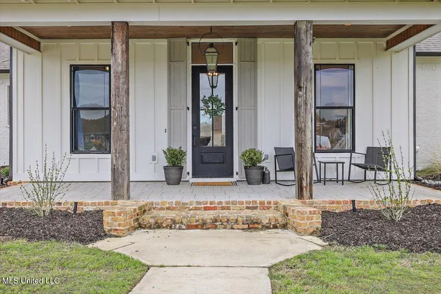 $650,000 | 272 Disciple Drive, Brandon, MS 39047