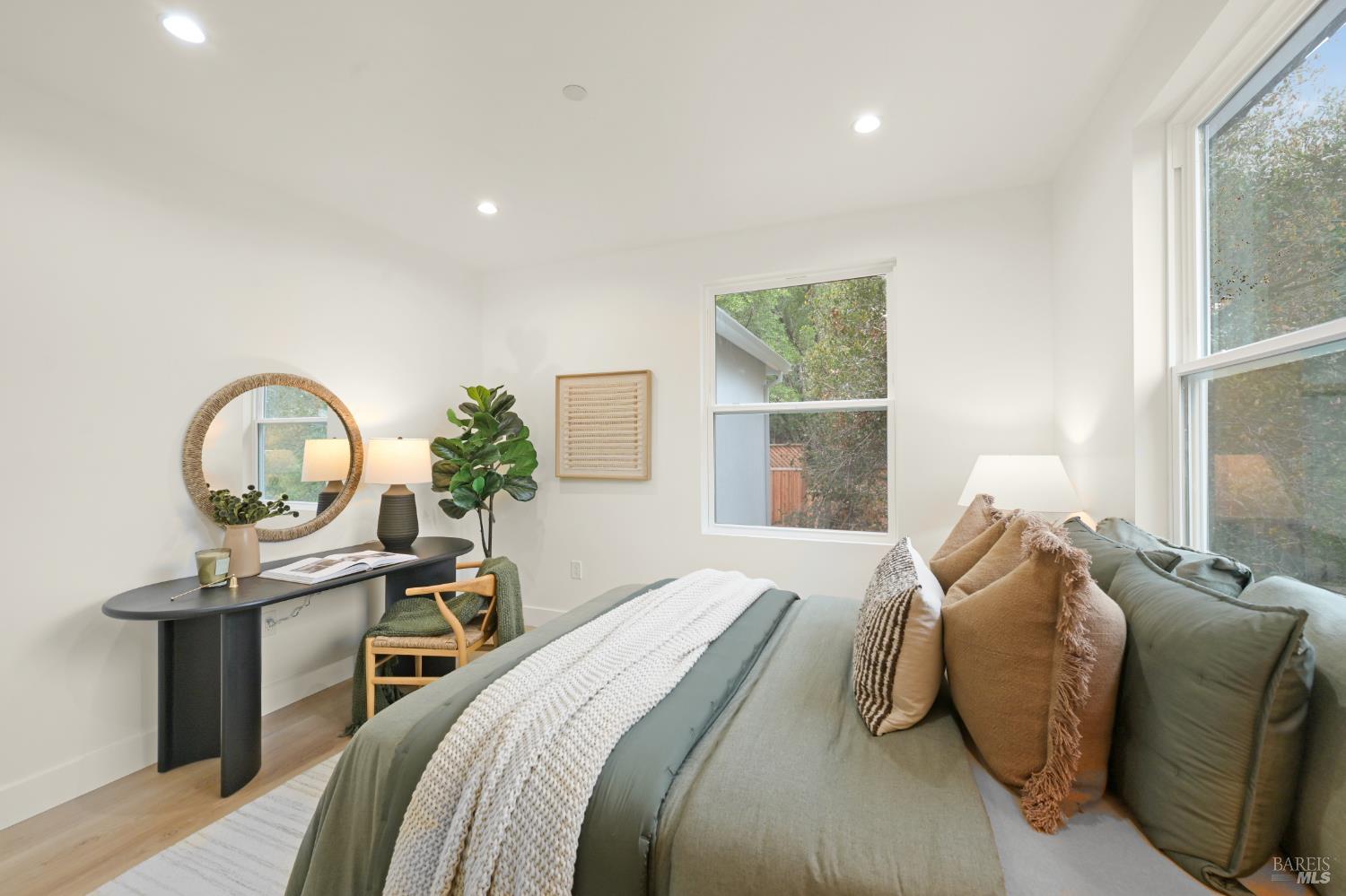 327 Butterfield Road San Anselmo, CA 94960 - Photo 25 of 34