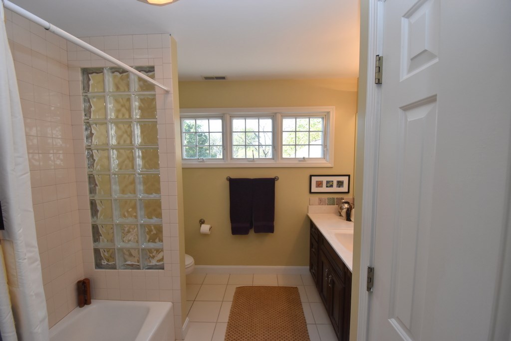 7322 West Eller Road Bloomington, IN 47403 - Photo 18 of 36