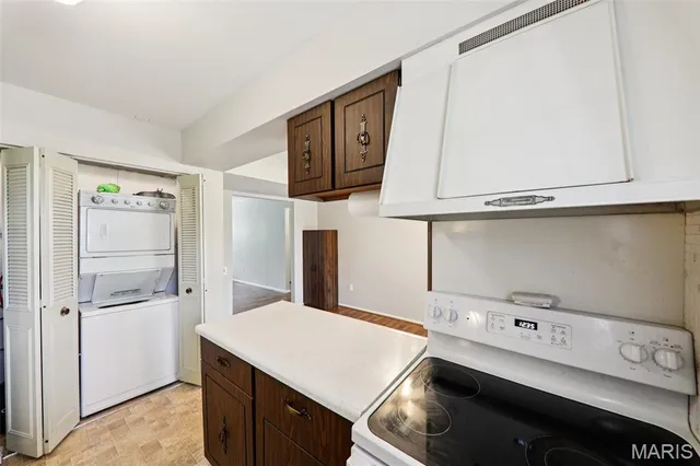 $83,500 | 3202 Denmark Drive, Unit C, Bridgeton, MO 63044