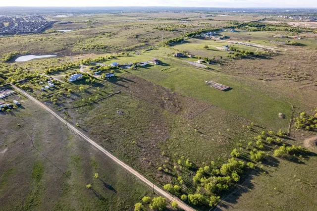$1,200,000 | 14325 South Turnersville Road, Buda, TX 78610