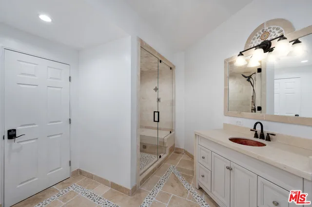 a view of a yard with table and chairs