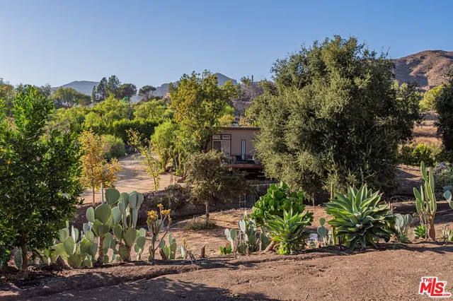 a view of a outdoor space