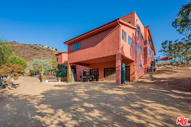 $11,000 | 34136 Mulholland Highway, Malibu, CA 90265