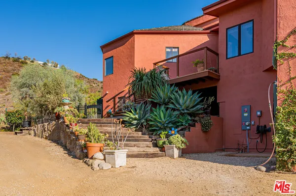 $11,000 | 34136 Mulholland Highway, Malibu, CA 90265