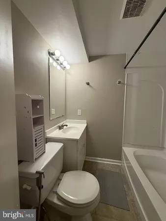 $3,350 | 8703 34th Avenue, College Park, MD 20740