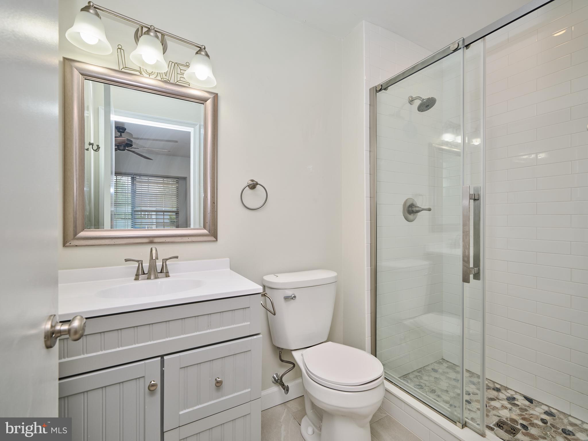 123 Carousel Circle Doylestown, PA 18901 - Photo 16 of 17 Primary Bath