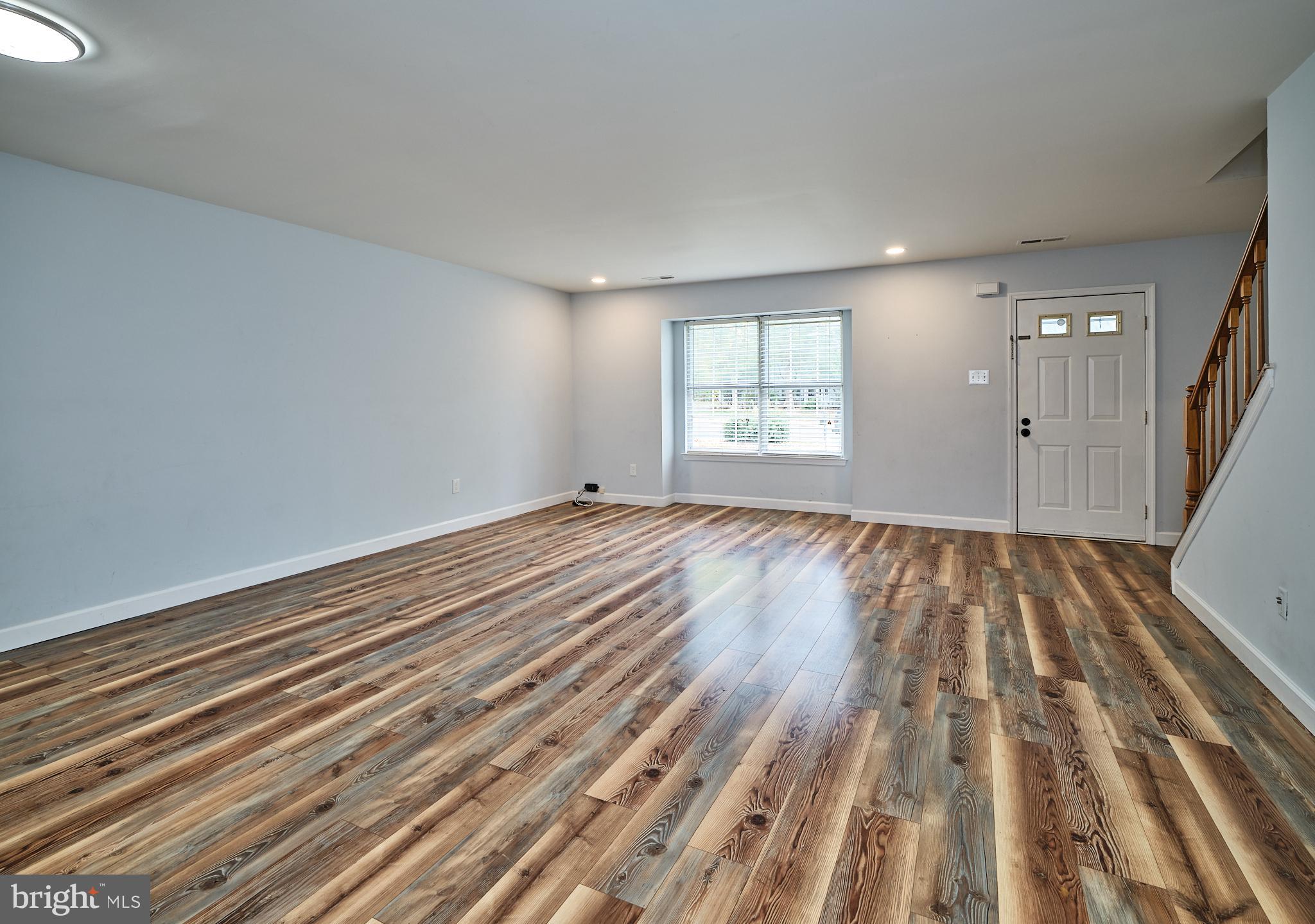 123 Carousel Circle Doylestown, PA 18901 - Photo 4 of 17