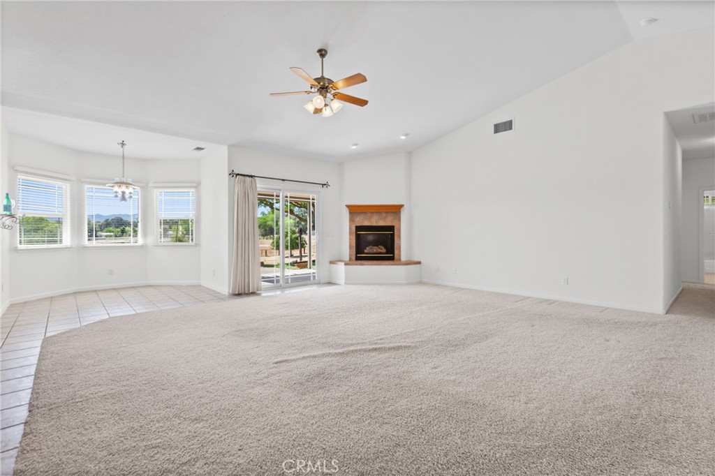 9336 Carmel Road Atascadero, CA 93422 - Photo 20 of 55 Family Room
