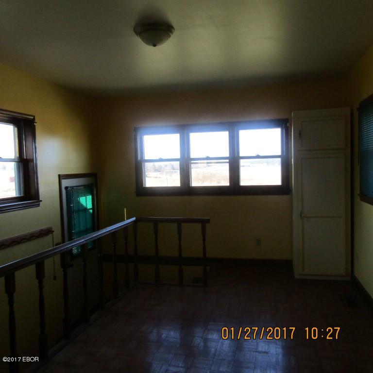 14645 Paulton Road Pittsburg, IL 62974 - Photo 8 of 22