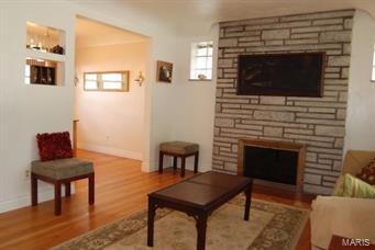 1914 Telegraph Road St. Louis, MO 63125 - Photo 4 of 18 Gallery Image 4