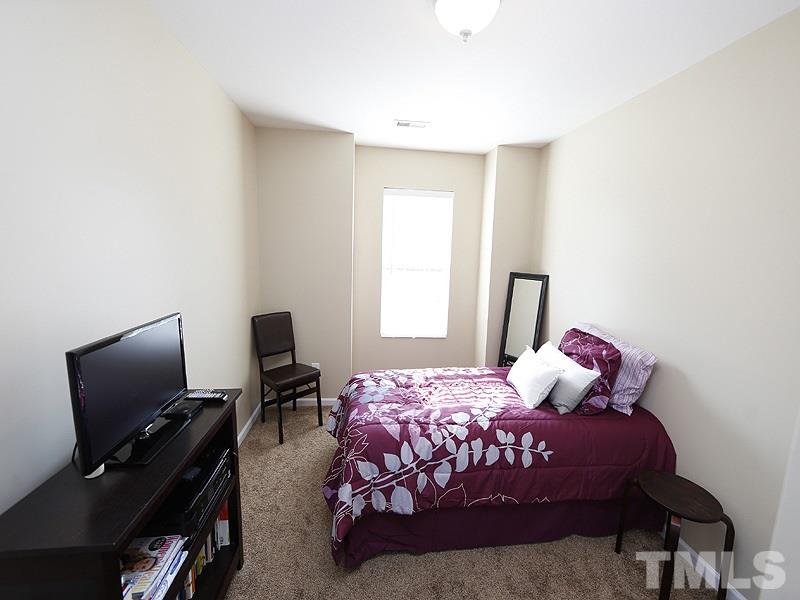 3053 Settle In Lane Raleigh, NC 27614 - Photo 6 of 12 Gallery Image 6