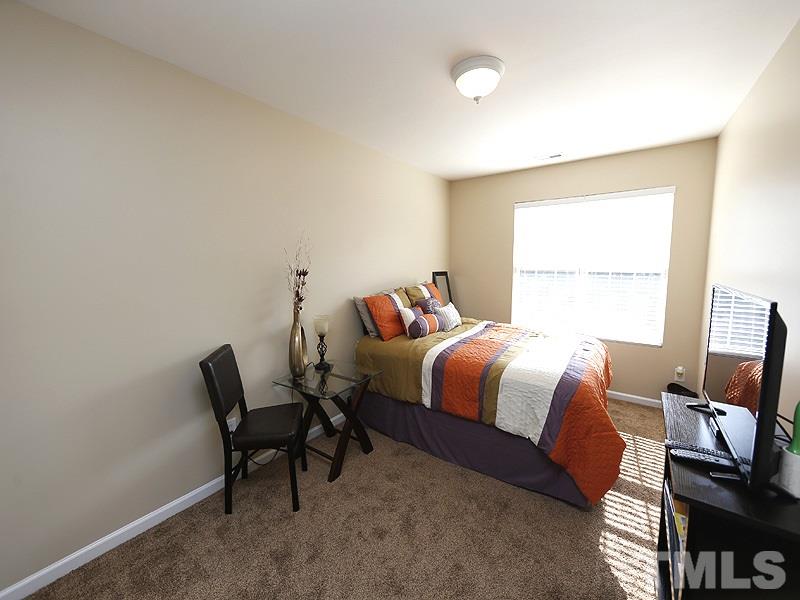 3053 Settle In Lane Raleigh, NC 27614 - Photo 7 of 12 Gallery Image 7