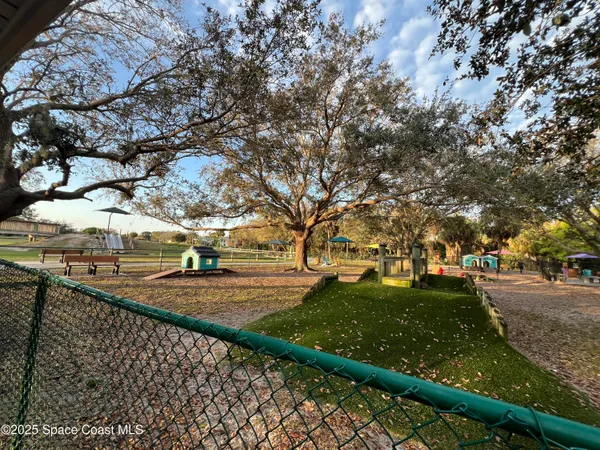 $2,500 | 1650 Privet Court, Melbourne, FL 32940