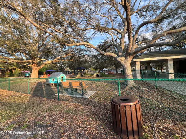 $2,500 | 1650 Privet Court, Melbourne, FL 32940