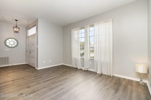 $2,500 | 1650 Privet Court, Melbourne, FL 32940