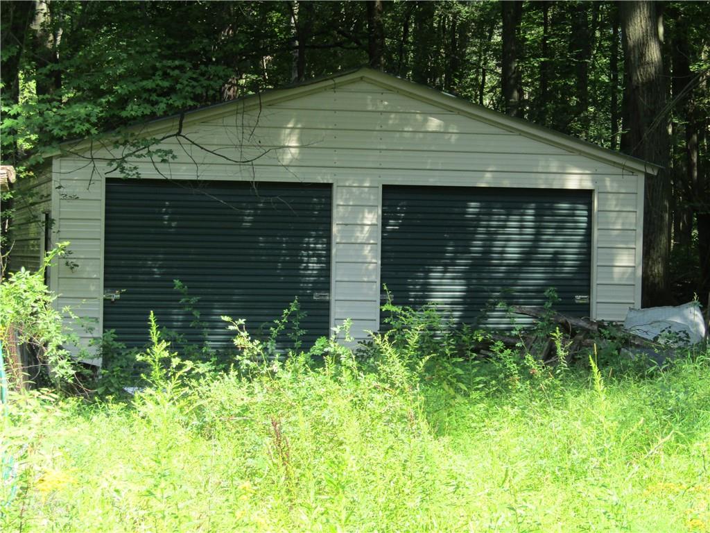 8265 Sharon-Mercer Road Mercer, PA 16137 - Photo 2 of 7 Gallery Image 2