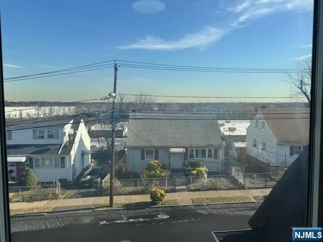 $2,500 | 116-120 East 26th Street, Paterson, NJ 07514