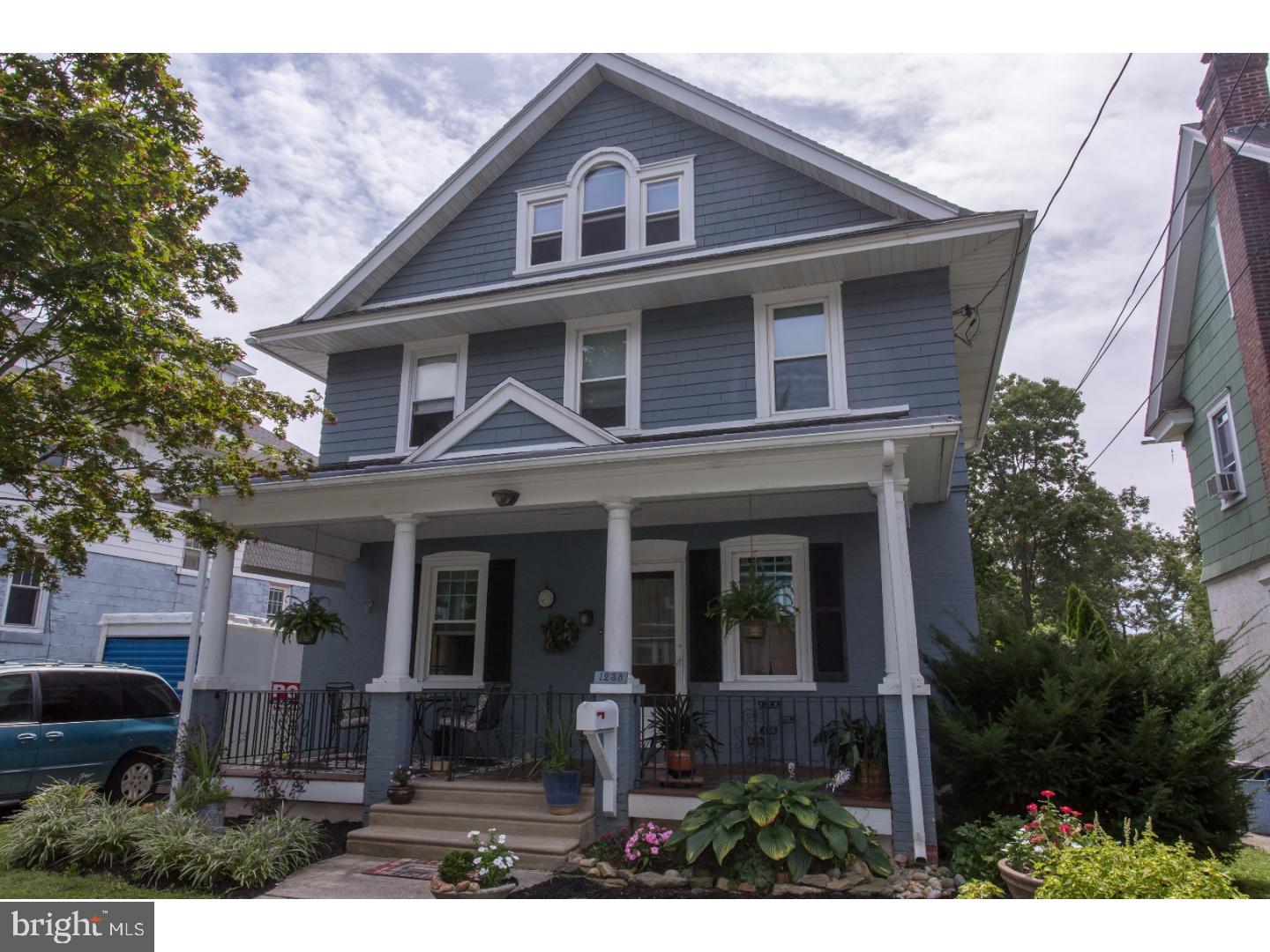 1238 Manor Road Havertown, PA 19083 - Photo 1 of 25
