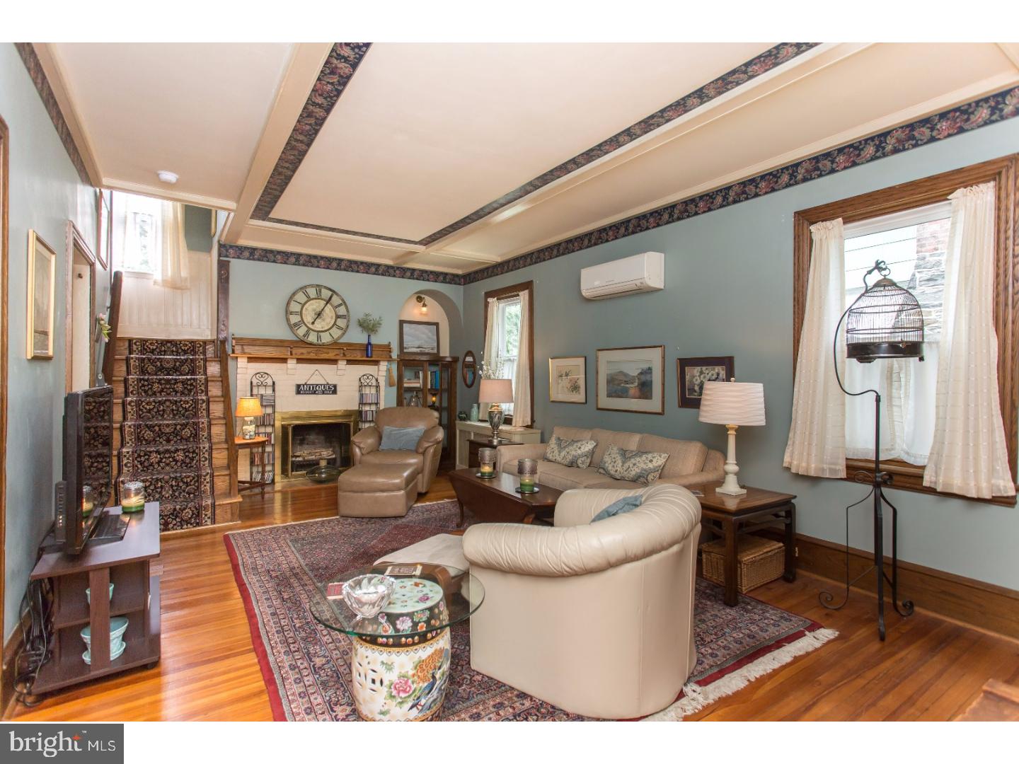 1238 Manor Road Havertown, PA 19083 - Photo 4 of 25