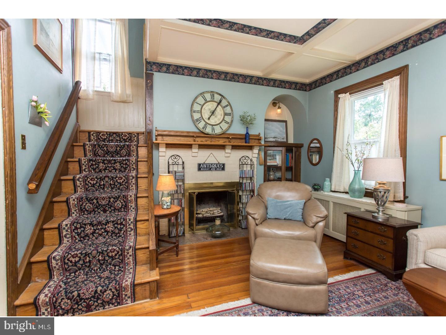 1238 Manor Road Havertown, PA 19083 - Photo 5 of 25