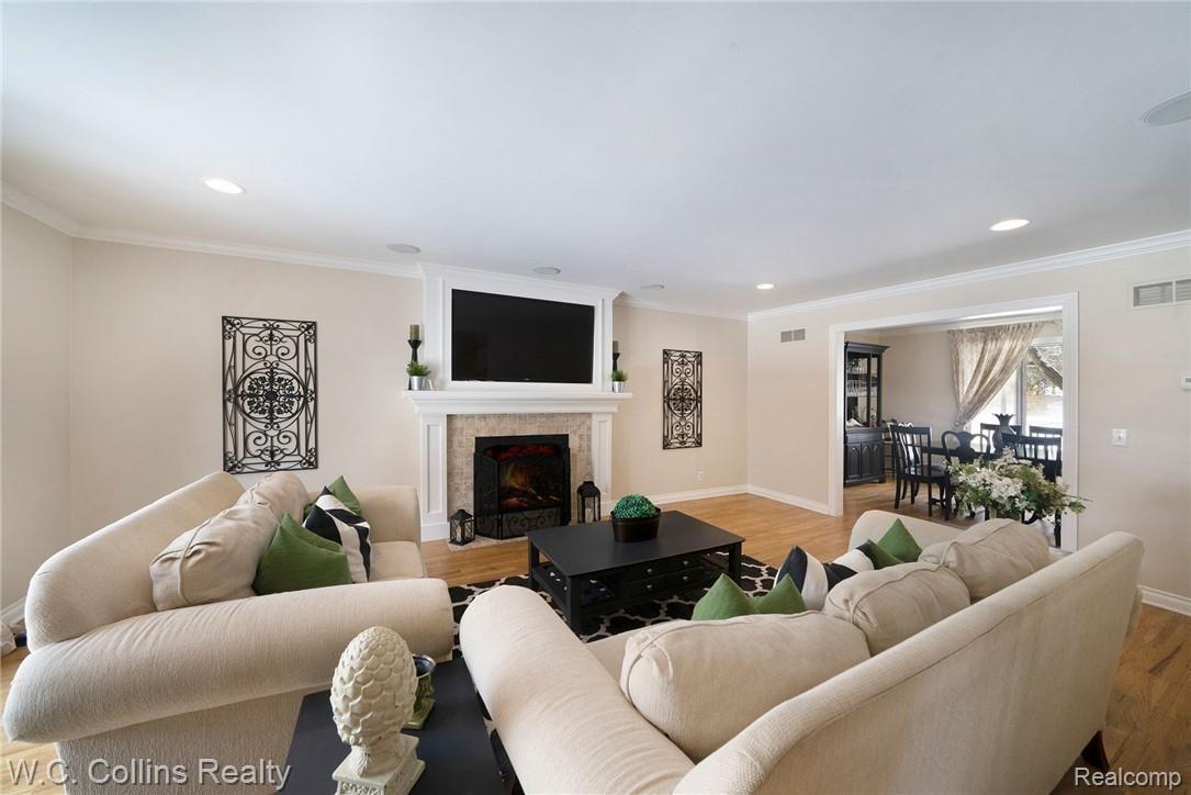 1561 Lomas Verdes Rochester, MI 48306 - Photo 6 of 37 Sample-NDP_18.jpg