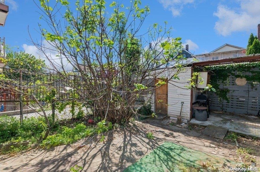 102-20 45th Avenue Queens, NY 11368 - Photo 26 of 27