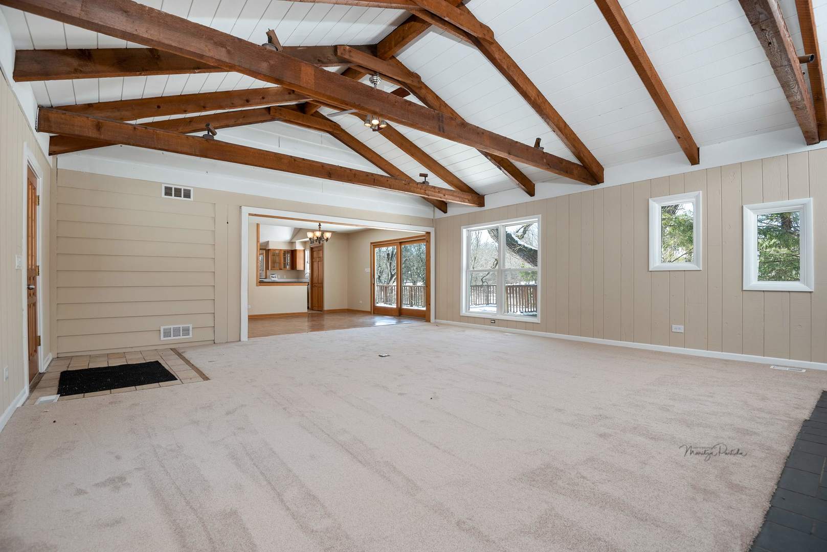35W503 Ridge Road Dundee, IL 60102 - Photo 5 of 26