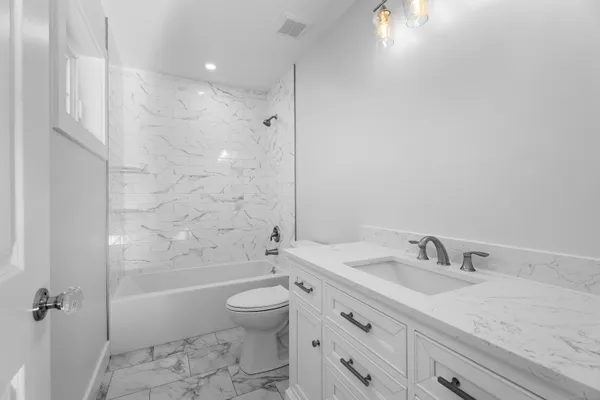 $599,000 | 34 Ivy Hill Road, Unit 34, Waterford, CT 06385