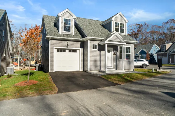 $599,000 | 34 Ivy Hill Road, Unit 34, Waterford, CT 06385