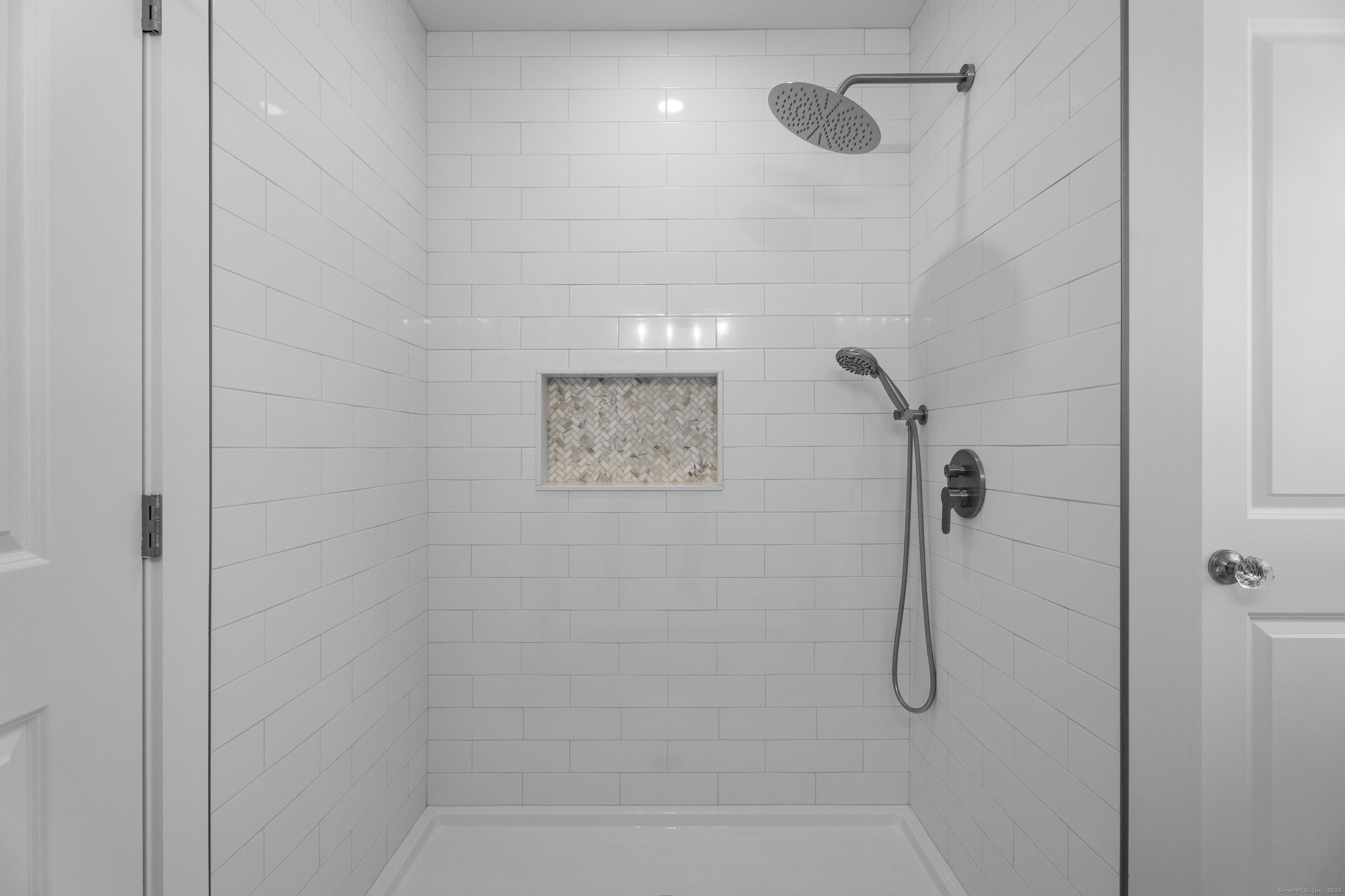 34 Ivy Hill Road, Unit 34 Waterford, CT 06385 - Photo 3 of 36 a bathroom with a shower