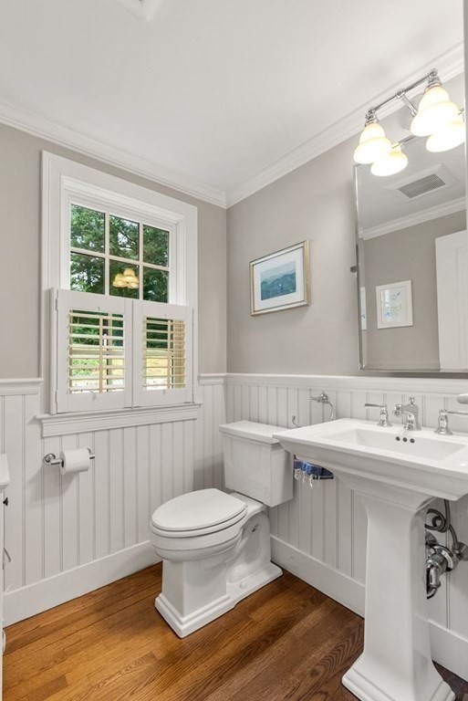 44 Gatewood Drive Needham, MA 02492 - Photo 15 of 27