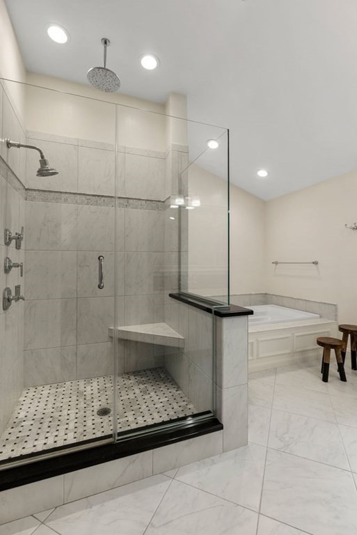 44 Gatewood Drive Needham, MA 02492 - Photo 18 of 27