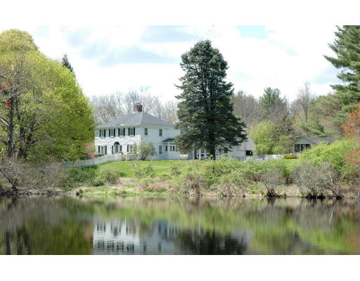 536 Lowell Road Concord, MA 01742 - Photo 1 of 12 Gallery Image 1